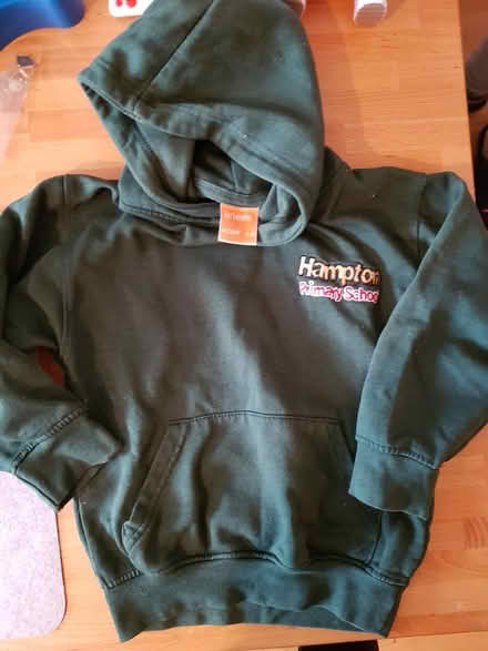 Photo of free 4 x Hampton Jumpers 5-6 yrs (Herne bay CT6) #3