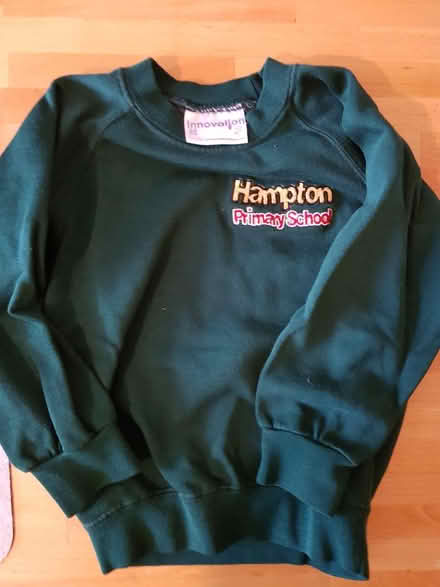 Photo of free 4 x Hampton Jumpers 5-6 yrs (Herne bay CT6) #2