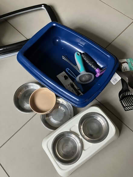 Photo of free Cat Carrier (W4 Chiswick) #1