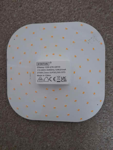 Photo of free CFL 2D lamp replacement (kendal LA9) #2