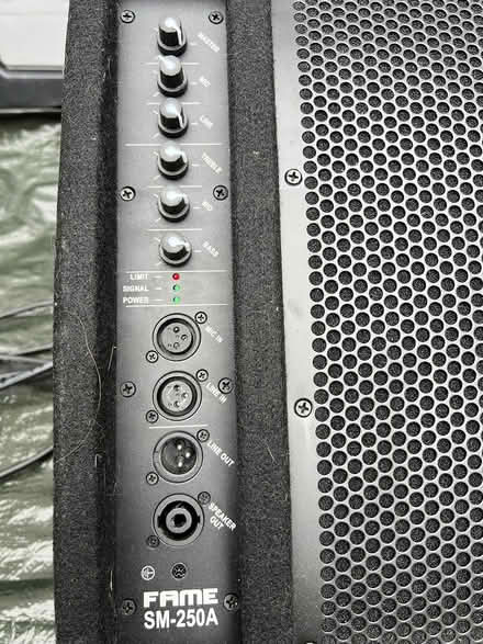 Photo of free Fame SM-250 powered PA speaker (Blaby, Leicestershire LE8) #3