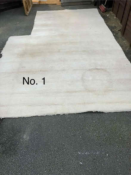 Photo of free Old carpets x 5 pieces (Willand EX15) #1