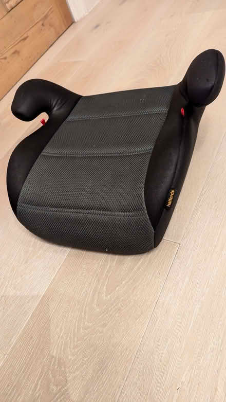 Photo of free Kids Car Booster (Abbeville Village SW12) #1