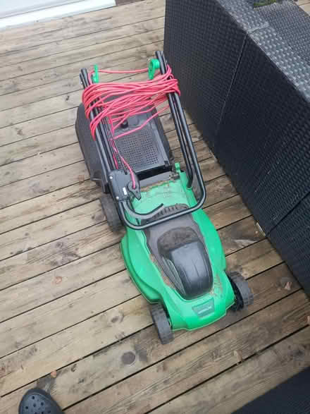 Photo of free Lawn mower electric (M23 9aw) #1