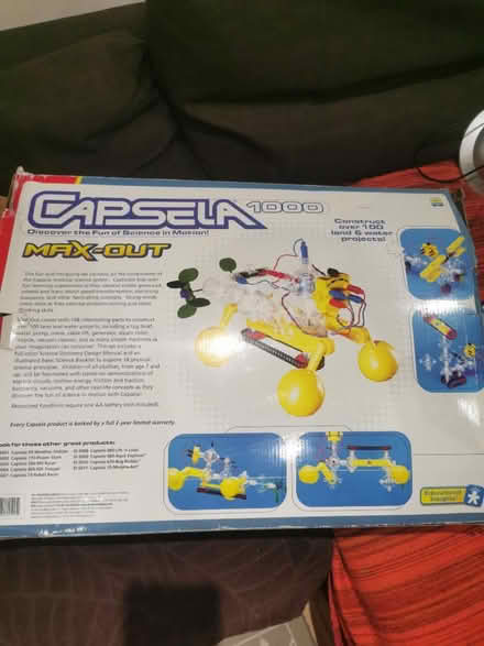 Photo of free Capsela 1000 science play set (Forest Hill) #2