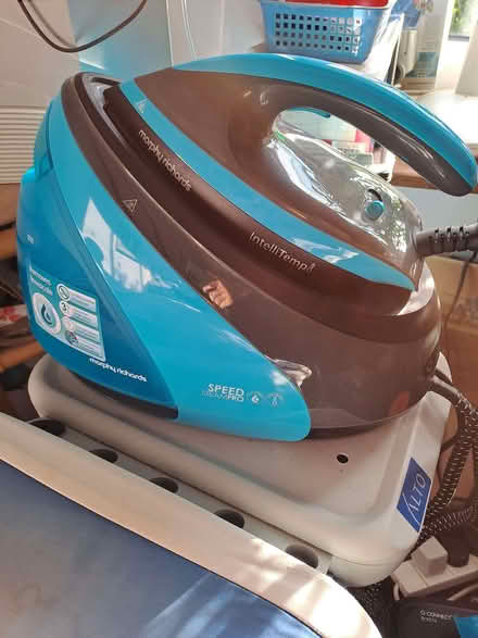 Photo of free Morphy Richards Autoclean Intellitemp 3000w SteamPro Steam G (Boltby YO7) #1