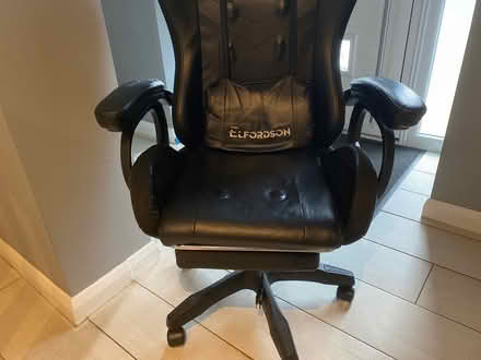 Photo of free Gaming Chair (Shepperton TW17) #3