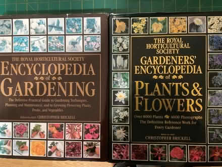 Photo of free RHS gardening books (Coxhoe DH6) #1
