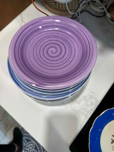 Photo of free Assorted dishes and bowls (Horace Mann Melrose) #1
