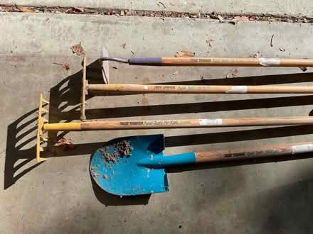 Photo of free 4 kid size garden tools (Serra Park) #1