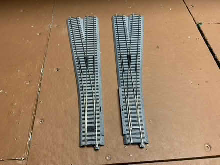Photo of free HO Scale Kato raised roadbed track (Barrhaven -- Stonebridge) #3