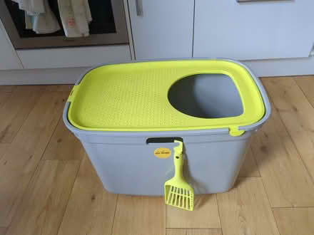 Photo of free Cat toilet (St James St, E17) #2