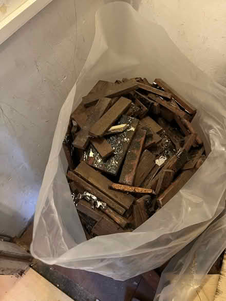 Photo of free 5 bags of finger parquet pieces (Knockholt/Dunton Green TN14) #1