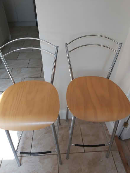 Photo of free 2 x bar stools (MK17 9BP) #1