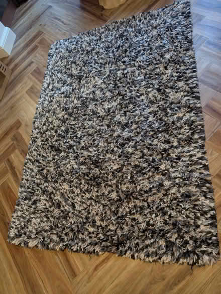 Photo of free Floor rug 140cm x 200cm (HA4, Ruislip) #1