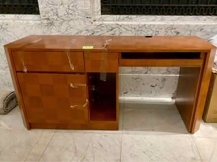 Photo of free Computer desk FiDi (Financial District 10005) #1
