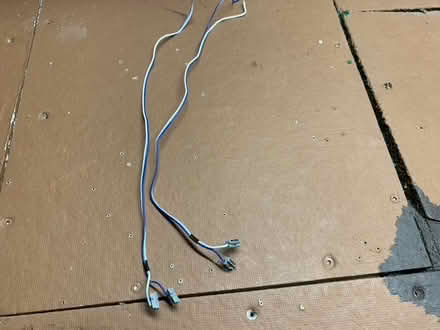 Photo of free HO Scale Kato raised roadbed track (Barrhaven -- Stonebridge) #1