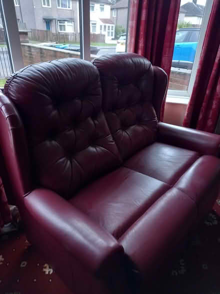 Photo of free Settee (Dukinfield SK16) #1