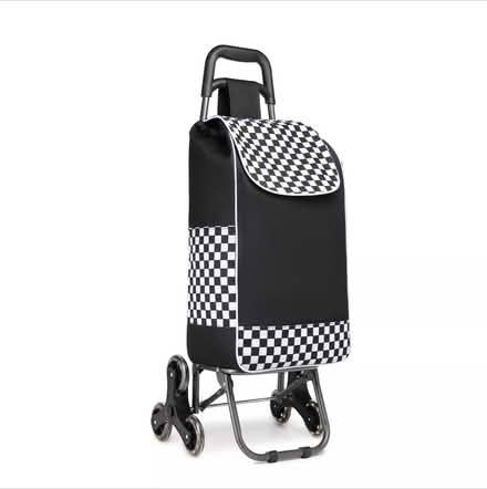 Photo of Retractable shopping trolley (Grays (RM17)) #1