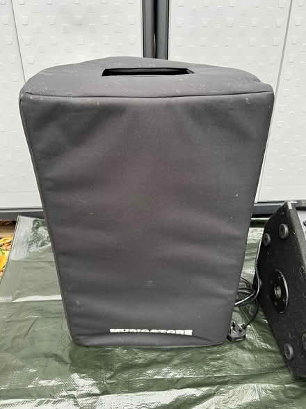 Photo of free Fame SM-250 powered PA speaker (Blaby, Leicestershire LE8) #2