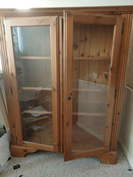 Photo of free Wood cabinet with glass doors (Whitchurch-on-Thames RG8) #3