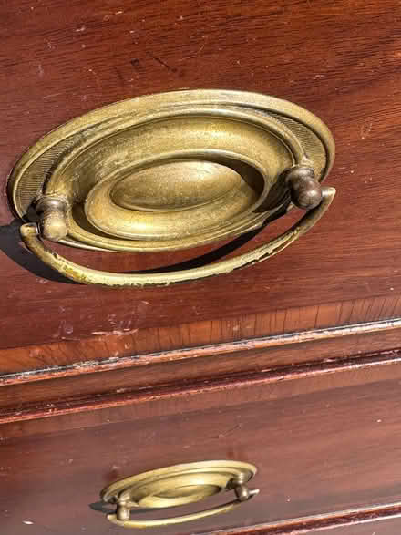 Photo of free Chippendale 3-drawer dresser (Near burgess park) #2