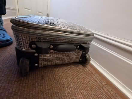 Photo of free Small suitcase (PO4) #4