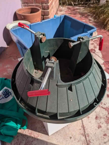 Photo of free Christmas tree stand (El Cerrito Plaza) #1