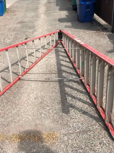 Photo of free Tall fiberglass step ladder (Bryant neighborhood) #2