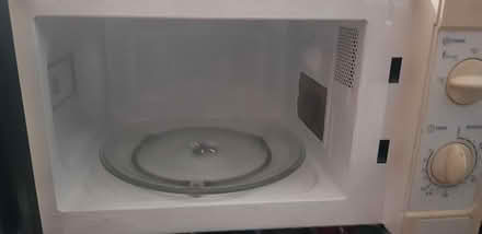 Photo of free Cookworks 17L 700w Microwave (Fullwell cross) #2