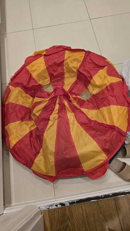 Photo of free Kids play tent (E15 Stratford/Plaistow) #1