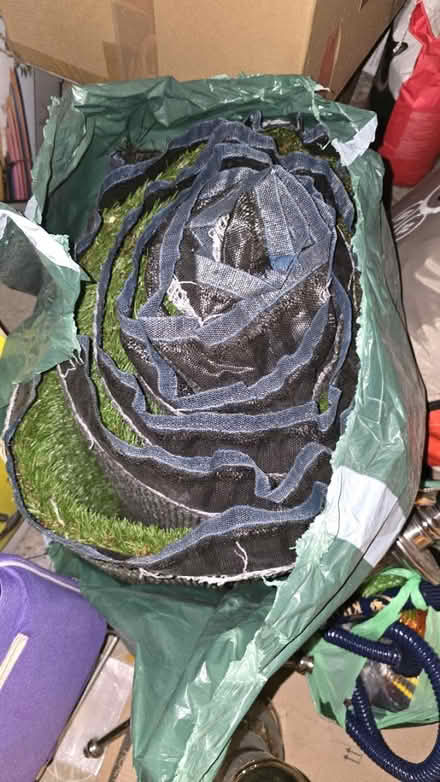 Photo of free Fake grass (E15 Stratford/Plaistow) #3