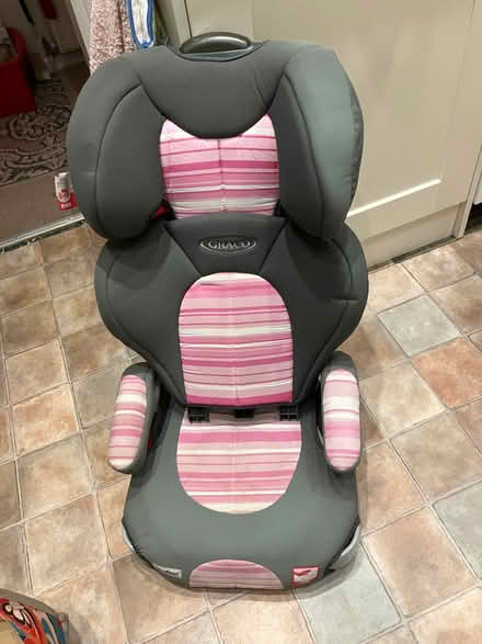 Photo of free Graco child car seat (Lindfield RH16) #1