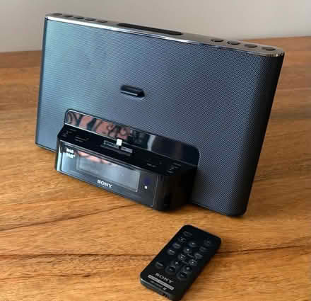 Photo of free Sony stereo radio and iPod/iPhone dock (Burton Joyce NG14) #3