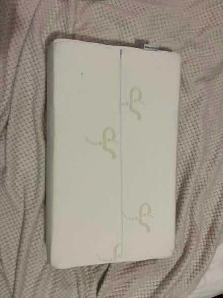 Photo of free New pillow (N7 Liverpool Road) #2
