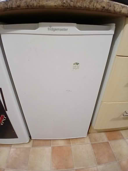 Photo of free Freezer (PO7) #1