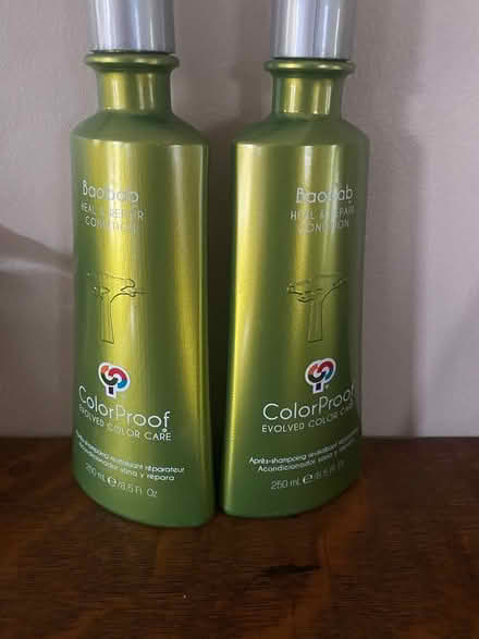 Photo of free Baobab Conditioner (Catalpa and Oakwood - Wilmette) #1