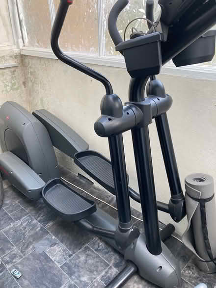 Photo of free Lifestyle elliptical crosstrainer (SW20) #3