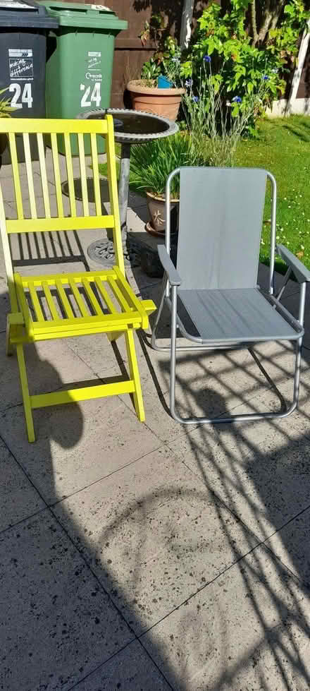 Photo of free Lawn Chairs (Lakeside B98) #3