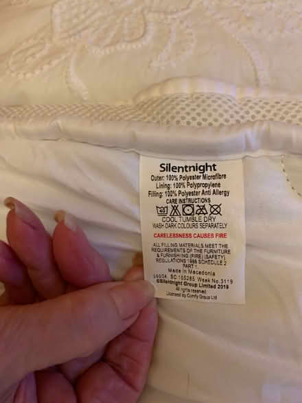 Photo of free Silent night air max topper (Selsdon) #1