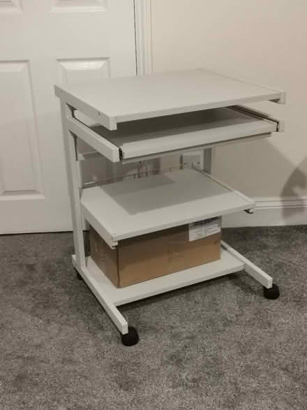 Photo of free Small desk (Bounds Green N22) #1