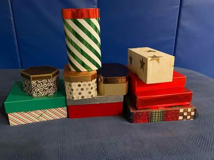 Photo of free Gift boxes (Cambridge Dr in Dunwoody) #1