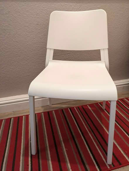 Photo of free IKEA dining chair (Kendal LA9) #1