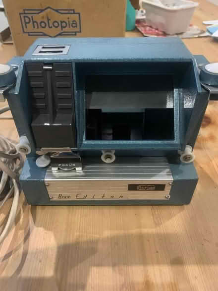 Photo of free Film projector and various bits (Petersfield GU32) #1