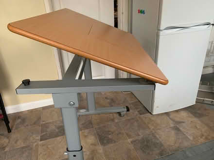 Photo of free Table (Great Moor SK3) #2