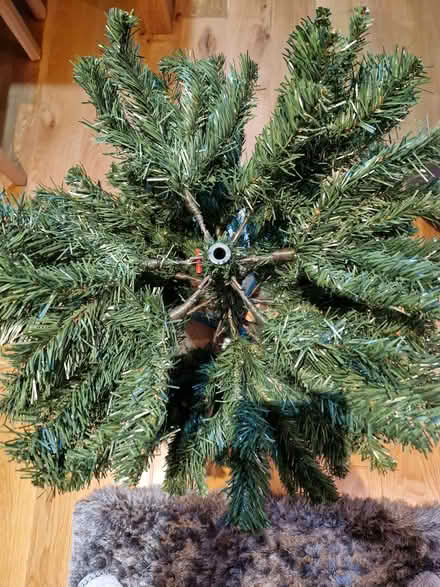 Photo of free 5ft Artificial Christmas Tree - Slimline (Shinfield RG2) #3