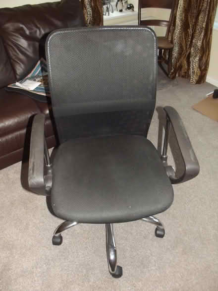 Photo of free Office chair (Sapley PE28) #1