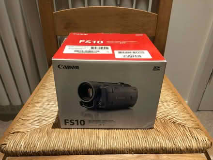 Photo of free Canon FS10 - Digital Video Camcorder (Pannal HG2) #1