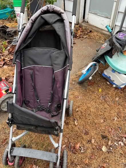 Photo of free Metal from broken gazebo, kid stuff (Robbinsdale alley by 100 &42nd) #3