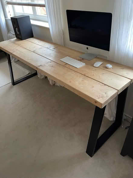 Photo of free Work table/desk/workbench (Lion Gate TW9) #1